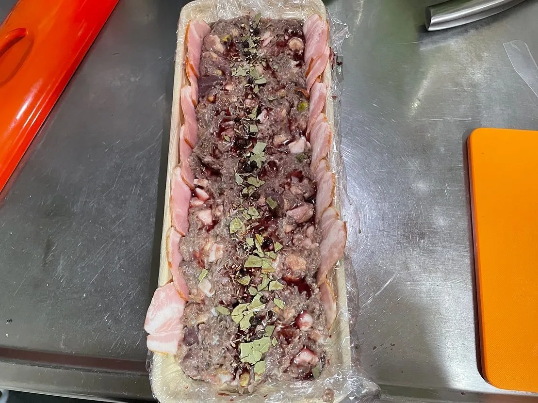 2023/07/23 伝統料理パテ・ド・カンパーニュ🇫🇷